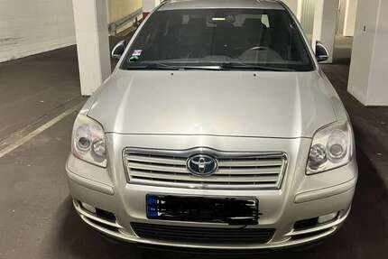 Toyota Avensis 220.000 km 2.500 &euro; Berlin 13629
