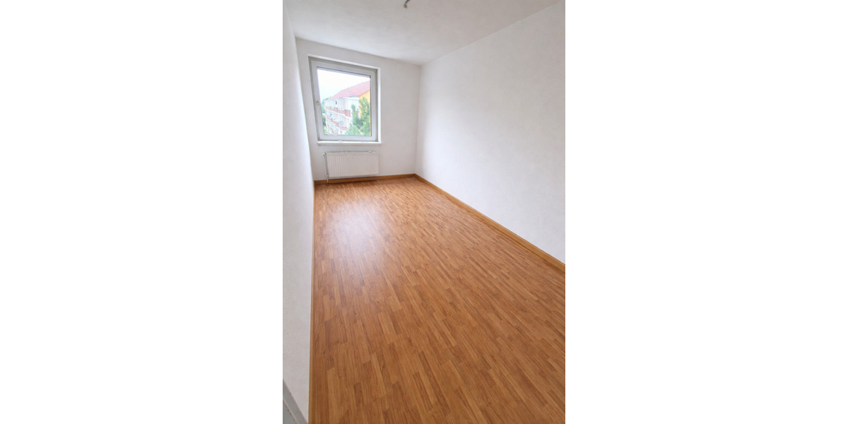 Etagenwohnung Gräfenhainichen - 3 Zimmer, 59 m&sup2;, 472&euro; | Angebot:25753560
