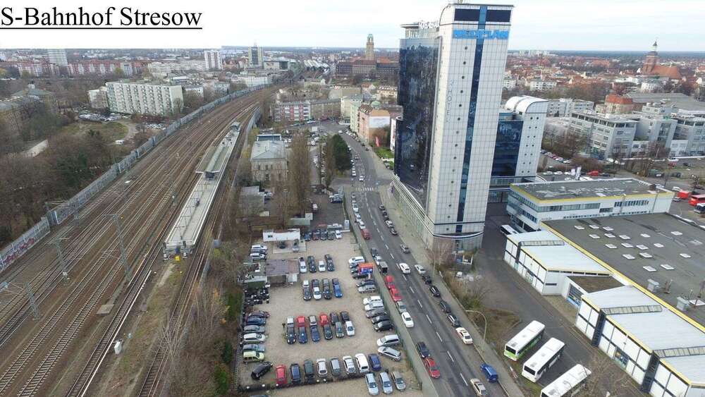 Peugeot 207 140.500 km 499 &euro; Berlin-Spandau 13597