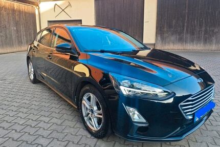 Ford Focus 113.000 km 14.890 € Rednitzhembach 91126