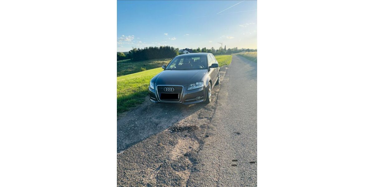 Audi A3 172.000 km 6.800 &euro; Pommertsweiler 73453