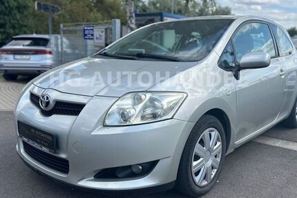 Toyota Auris 181.000 km 2.600 € Erfurt 99091