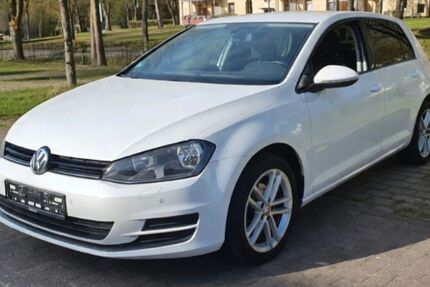 VW Golf 120.400 km 6.999 &euro; Kassel 34134