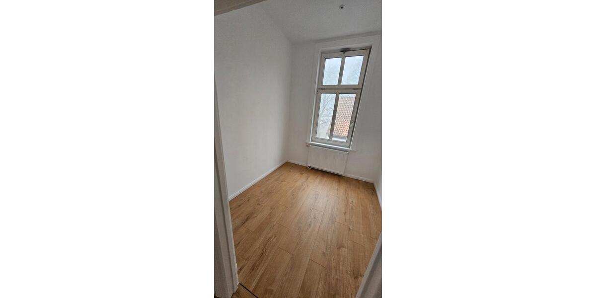 Etagenwohnung Niestetal - 2 Zimmer, 66 m&sup2;, 600&euro; | Angebot:26272952