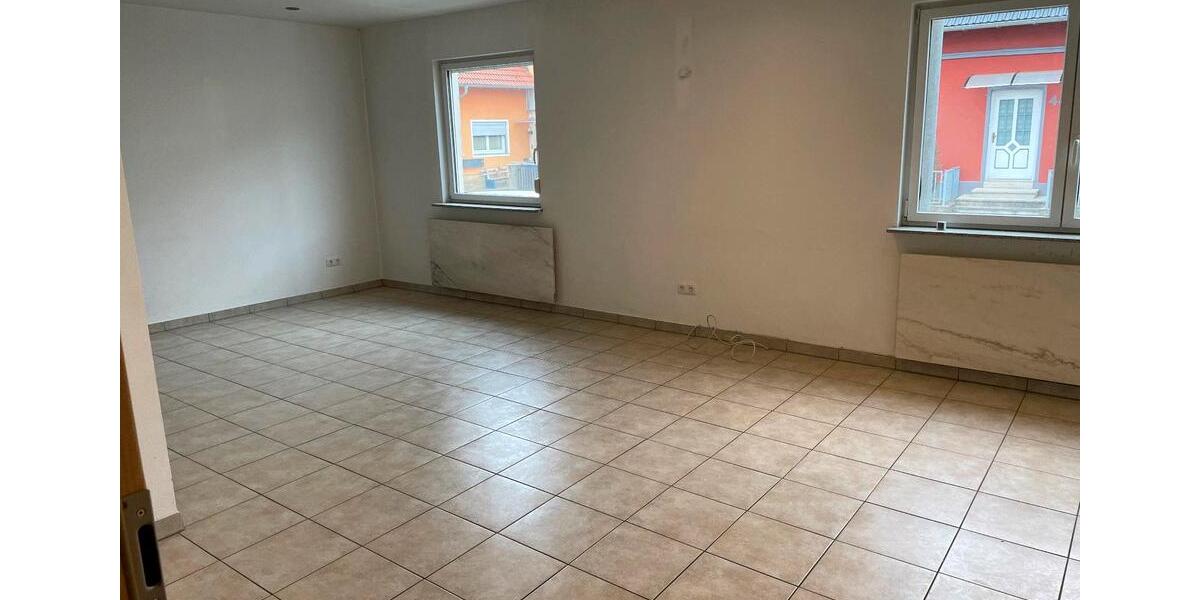 Doppelhaushälfte Hirschaid - 4 Zimmer, 123 m&sup2;, 369.000&euro; | Angebot:25083212