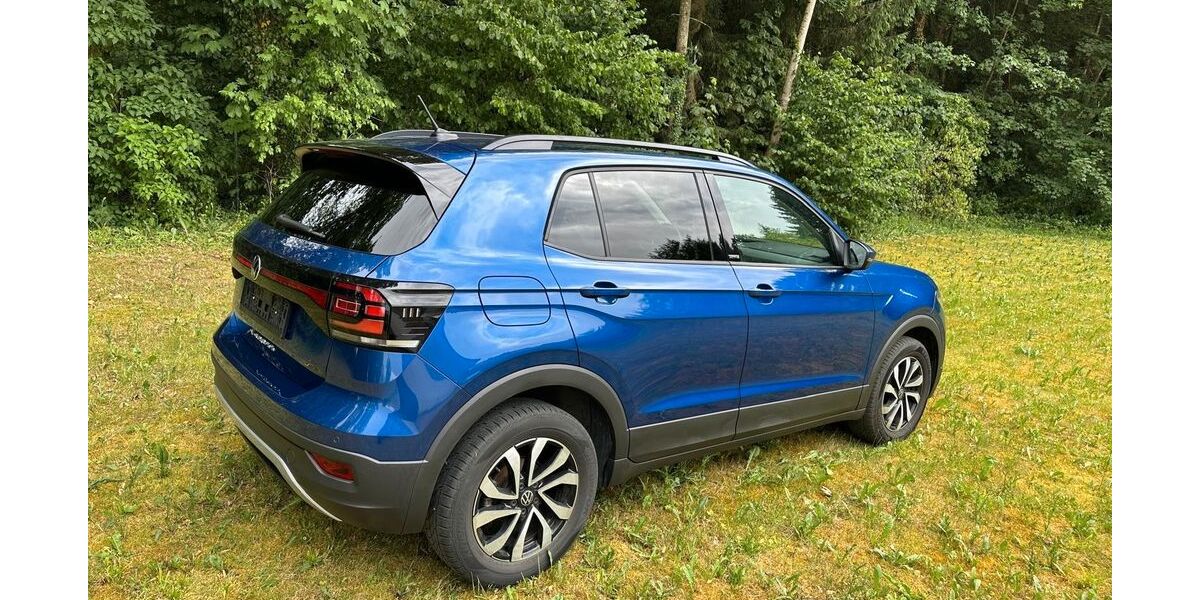 VW T-Cross 76.096 km 17.000 € Putzbrunn 85640
