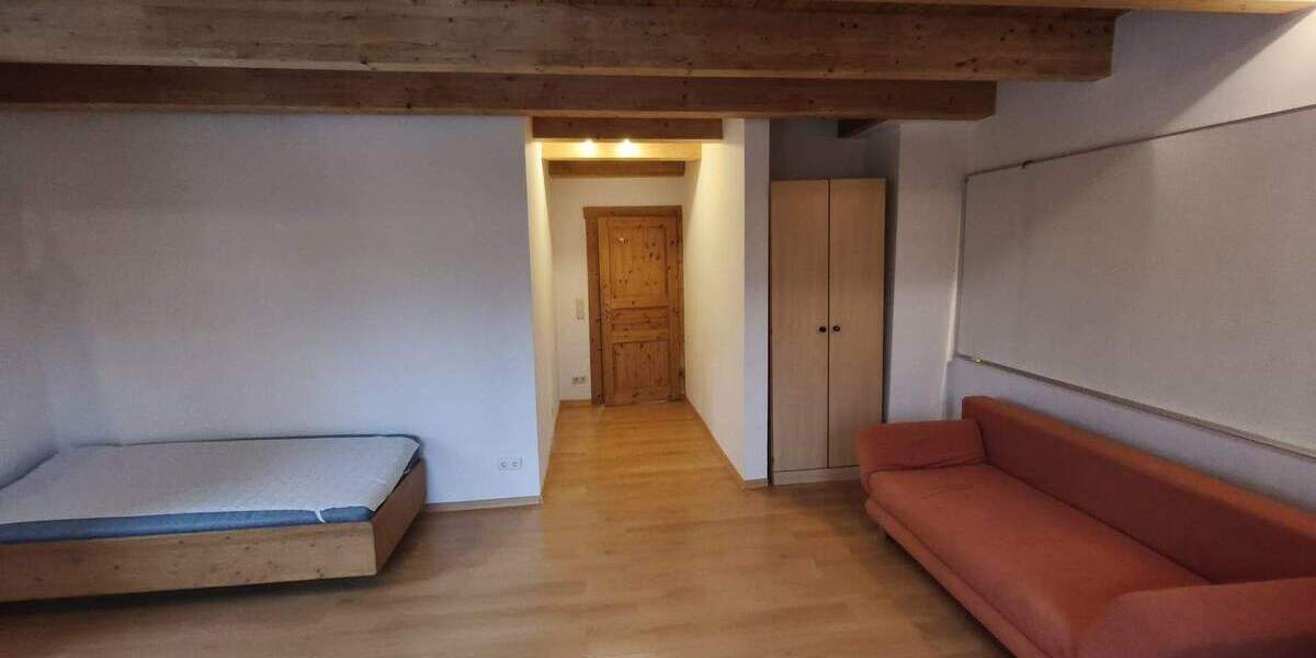 Zimmer Clausthal-Zellerfeld Zellerfeld - 3 Zimmer, 80 m&sup2;, 690&euro; | Angebot:25738147