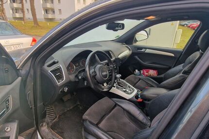 Audi Q5 272.000 km 15.900 € München 80933