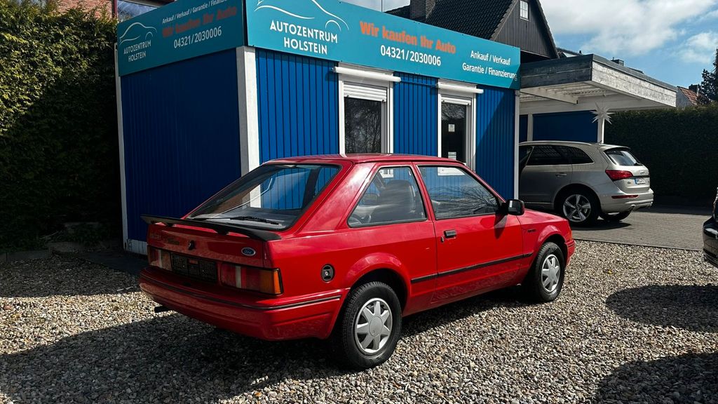 Ford Escort 56.078 km 1.990 &euro; Wasbek 24647