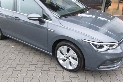 VW Golf 42.182 km 22.990 &euro; Schortens 26419