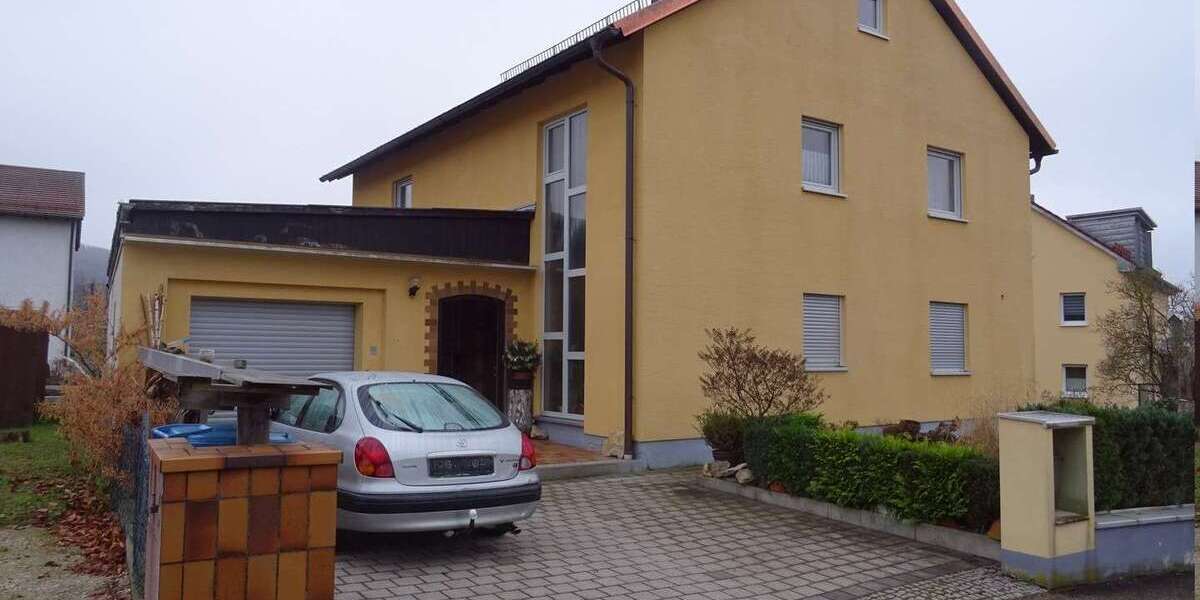 Einfamilienhaus Berching Pollanten - 4 Zimmer, 165 m&sup2;, 1.380&euro; | Angebot:27032487