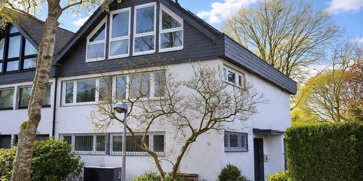 Einfamilienhaus Köln / Brück Brück - 7 Zimmer, 250 m&sup2;, 3.100&euro; | Angebot:24795807