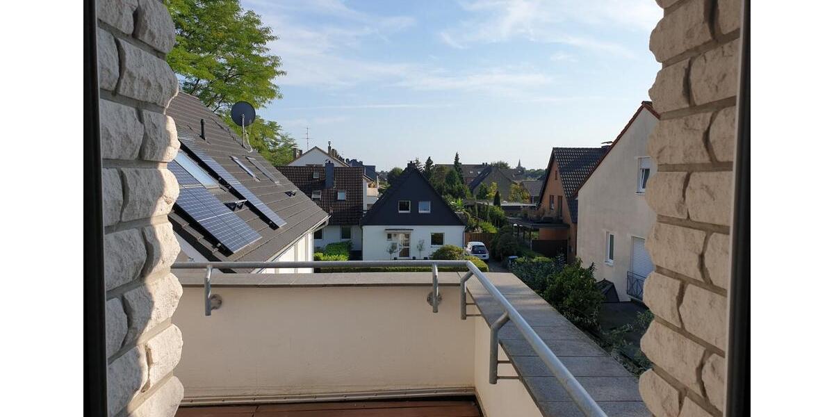 Moderne Dachgeschosswohnung mit Dachterrasse und Kamin 3 zimmer