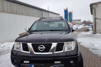 Nissan Navara 240.697 km 9.200 &euro; Königstein 92281