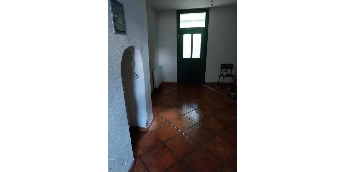 Mehrfamilienhaus, Wohnhaus Genthin - 8 Zimmer, 220 m&sup2;, 123.000&euro; | Angebot:26696862