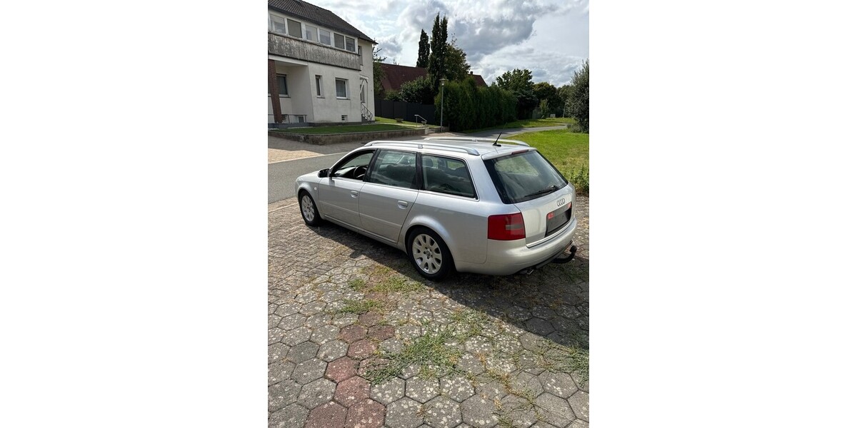 Audi A6 280.000 km 4.999 &euro; Rödinghausen 32289
