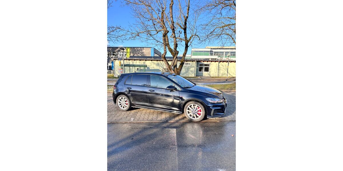 VW Golf 84.800 km 21.400 &euro; Marbach am Neckar 71672
