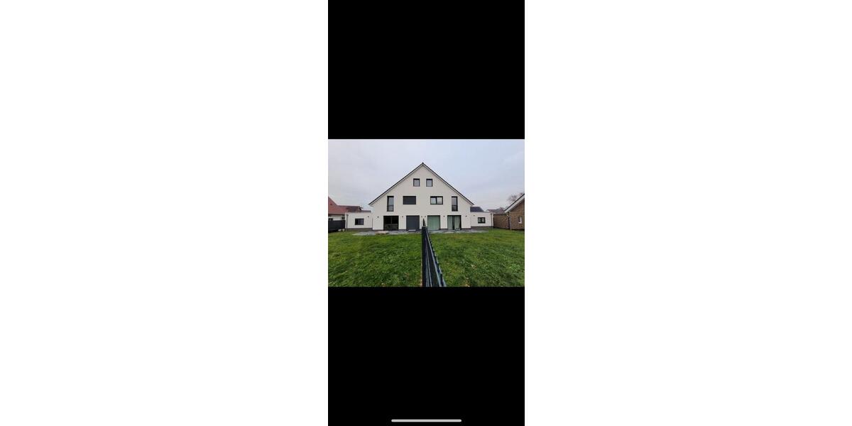 Doppelhaushälfte Lengede - 4 Zimmer, 135 m&sup2;, 1.800&euro; | Angebot:26122499