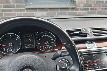 VW CC 190.329 km 12.400 &euro; Gutersloh 33330