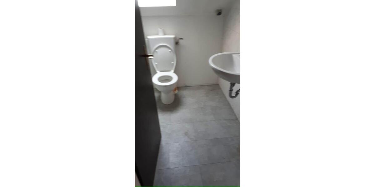 Etagenwohnung Wehrheim - 4 Zimmer, 75 m&sup2;, 700&euro; | Angebot:26312763