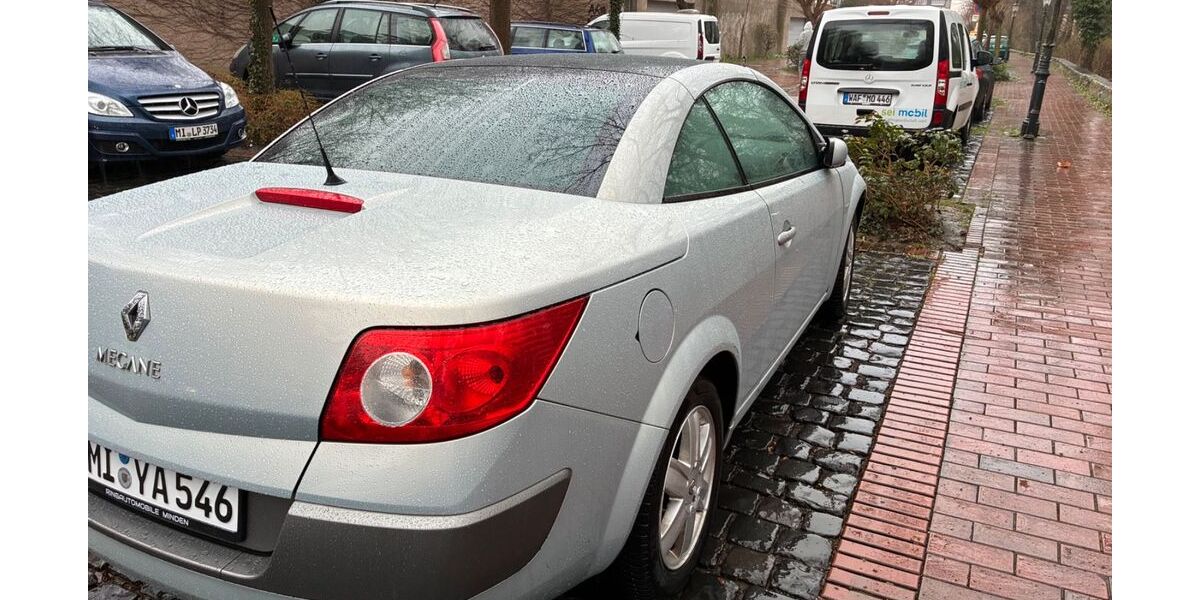 Renault Megane 124.700 km 2.100 &euro; Minden 32323