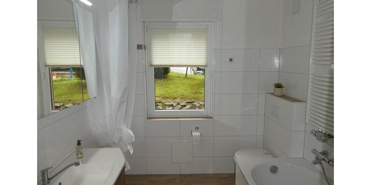 Einfamilienhaus Olsberg - 7 Zimmer, 214 m&sup2;, 409.000&euro; | Angebot:27457297