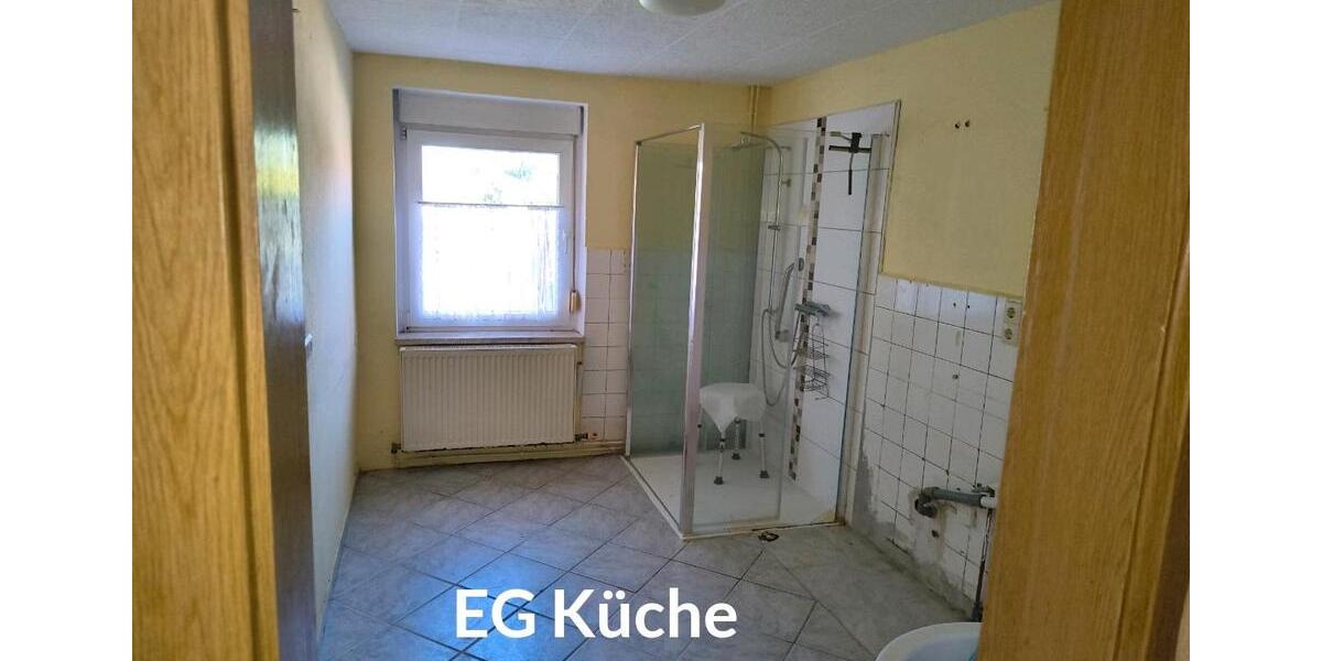 Doppelhaushälfte Gröditz - 7 Zimmer, 160 m&sup2;, 66.000&euro; | Angebot:26320787