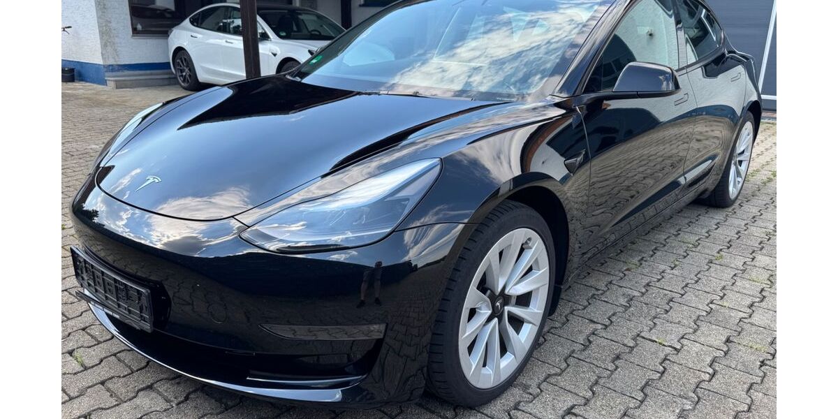 Tesla Model 3 57.800 km 32.000 &euro; Außernzell 94532