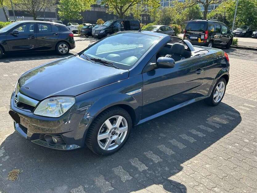 Opel Tigra 78.000 km 3.950 € Solingen 42657