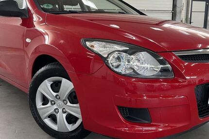 Hyundai i30 110.977 km 4.980 &euro; Deggendorf 94469