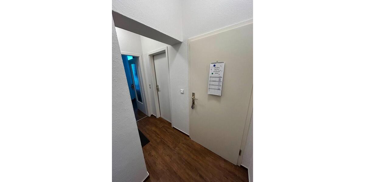 Etagenwohnung Halberstadt - 1 Zimmer, 42 m&sup2;, 271&euro; | Angebot:26338192