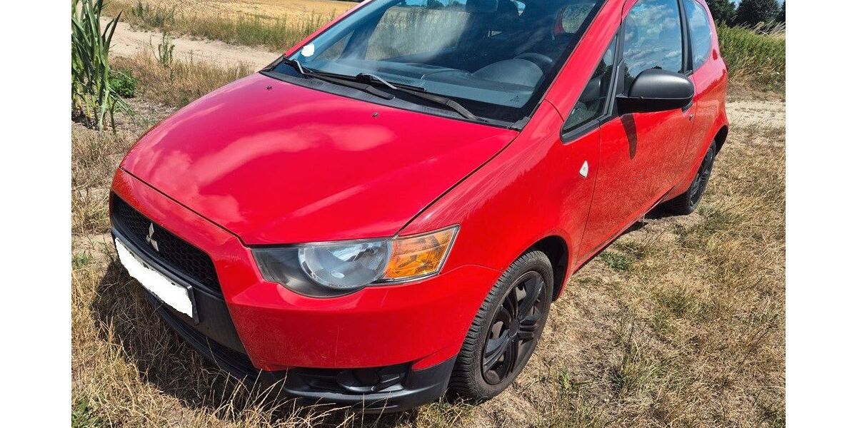 Mitsubishi Colt 158.944 km 1.999 &euro; Jacobsdorf 15236