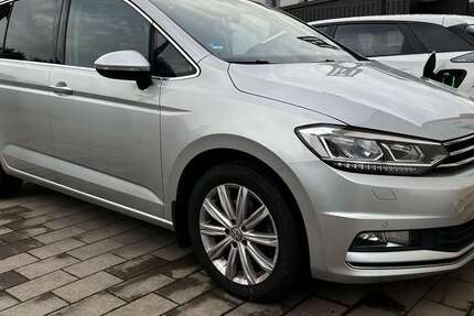 VW Touran 139.000 km 15.890 &euro; Hördt 76771