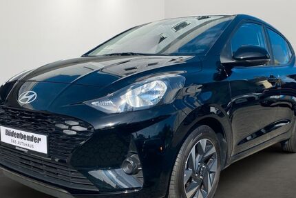 Hyundai i10 10.221 km 17.480 &euro; Siegen 57076