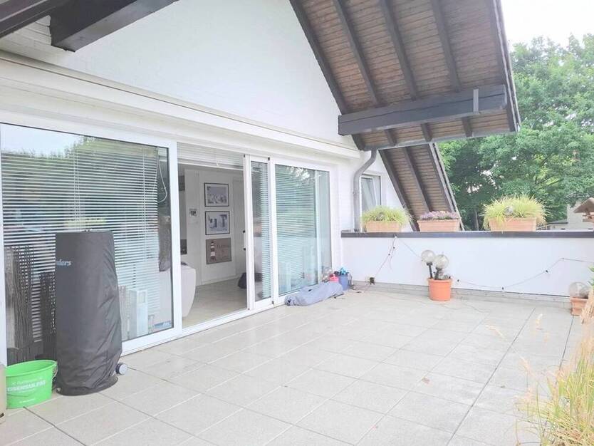 Etagenwohnung mit großer Südterrasse in gepflegten Zweiparteienhaus in Marl!