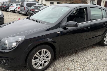 Opel Astra 66.700 km 4.900 &euro; Altdorf / Landshut 84032