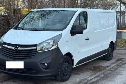Opel Vivaro 212.000 km 9.000 &euro; Karlsfeld 85757