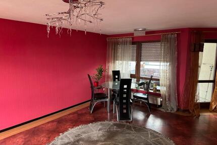 2 Zimmer Wohnung Metzingen Zentral Outletcity mit Küche kompl Möbliert TG