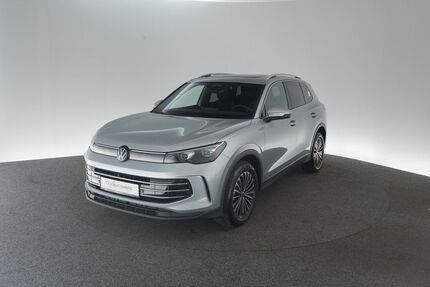 VW Tiguan 18.500 km 39.930 &euro; Aach 78267