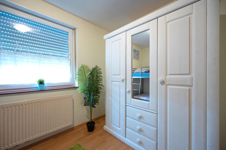 Etagenwohnung Steinwenden - 3 Zimmer, 80 m&sup2;, 1.250&euro; | Angebot:24845446