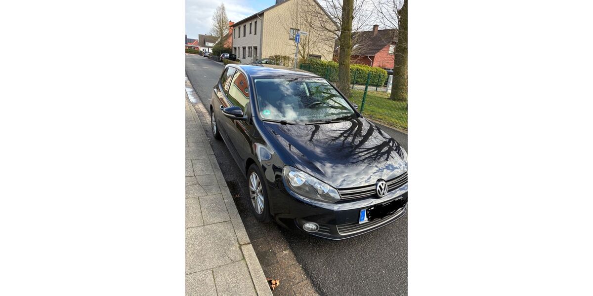 VW Golf 132.000 km 6.200 &euro; Vechta 49377