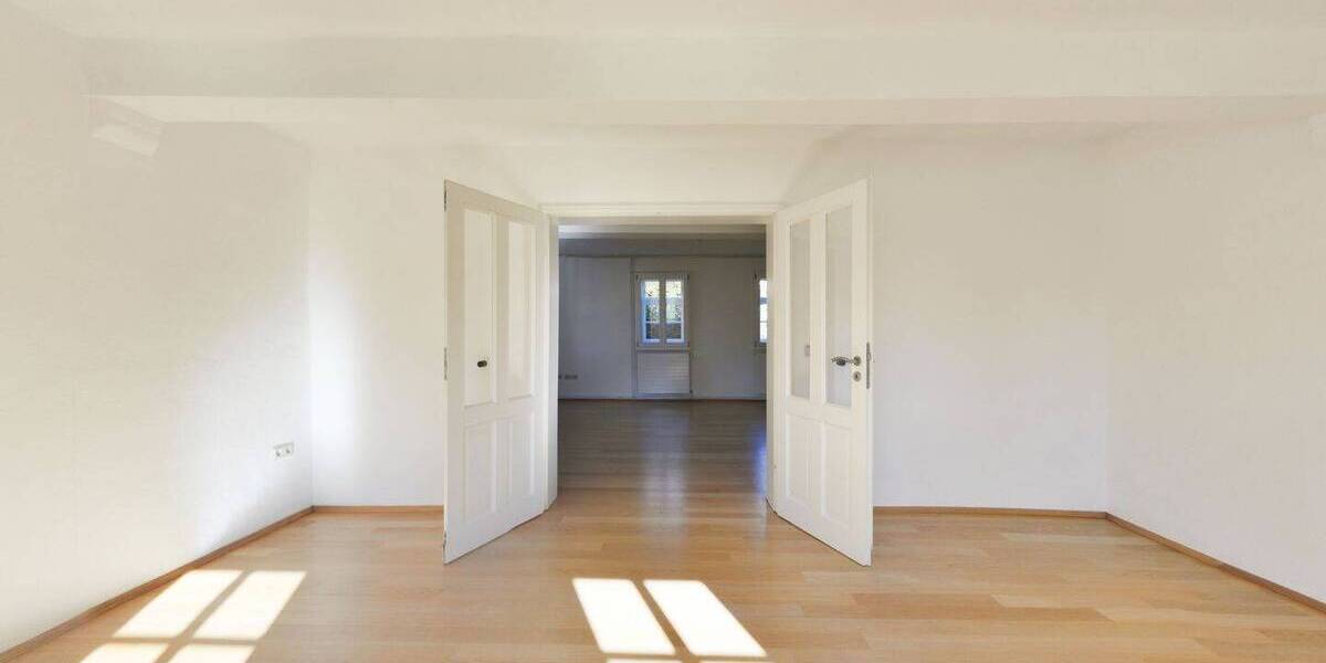 Mehrfamilienhaus, Wohnhaus Haunetal Wehrda - 8 Zimmer, 180 m&sup2;, 1.100&euro; | Angebot:26433531