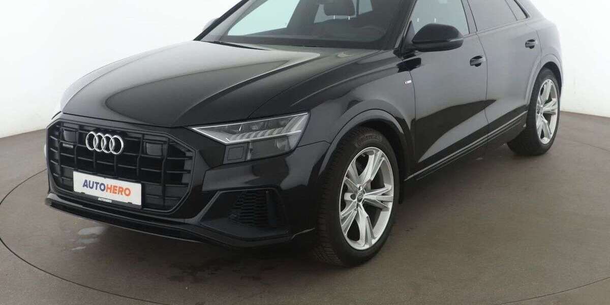 Audi Q8 90.656 km 49.450 € Neufahrn 85375