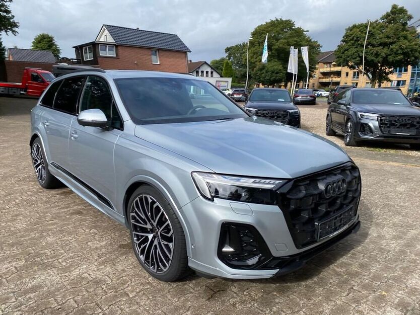 Q7