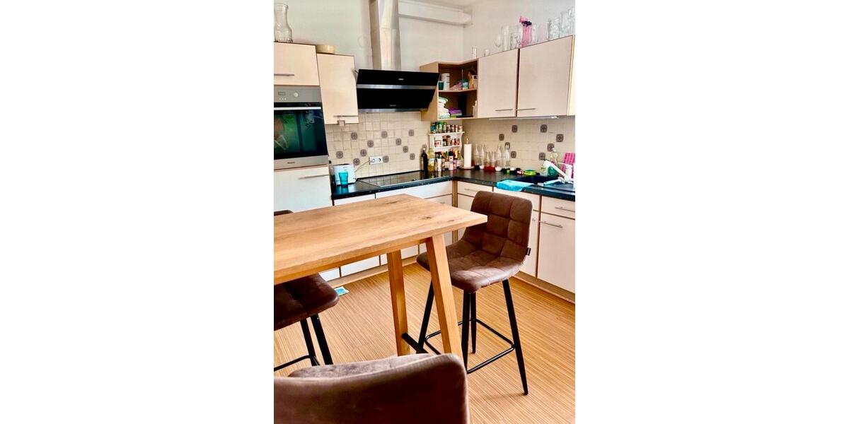 Einfamilienhaus Elfershausen - 5 Zimmer, 145 m&sup2;, 1.200&euro; | Angebot:26222974