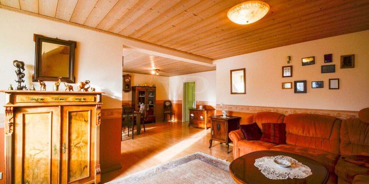 Mehrfamilienhaus, Wohnhaus Hildburghausen - 1 Zimmer, 326 m&sup2;, 549.000&euro; | Angebot:25775444