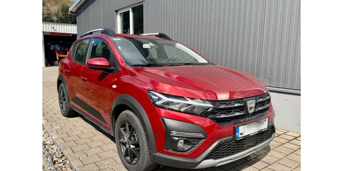 Dacia Sandero 15.800 km 13.990 &euro; Filderstadt 70794