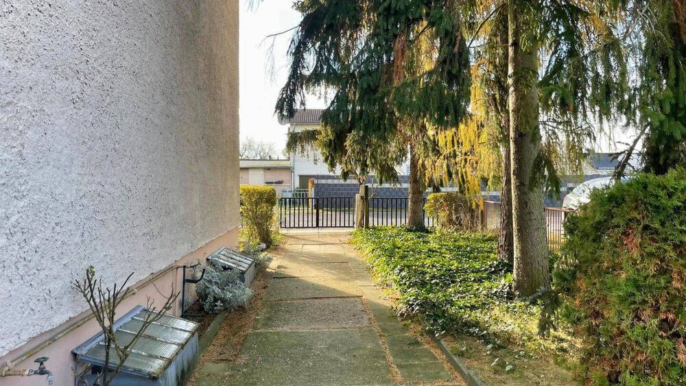 Doppelhaushälfte Hoyerswerda - 3 Zimmer, 67 m&sup2;, 90.000&euro; | Angebot:26293113