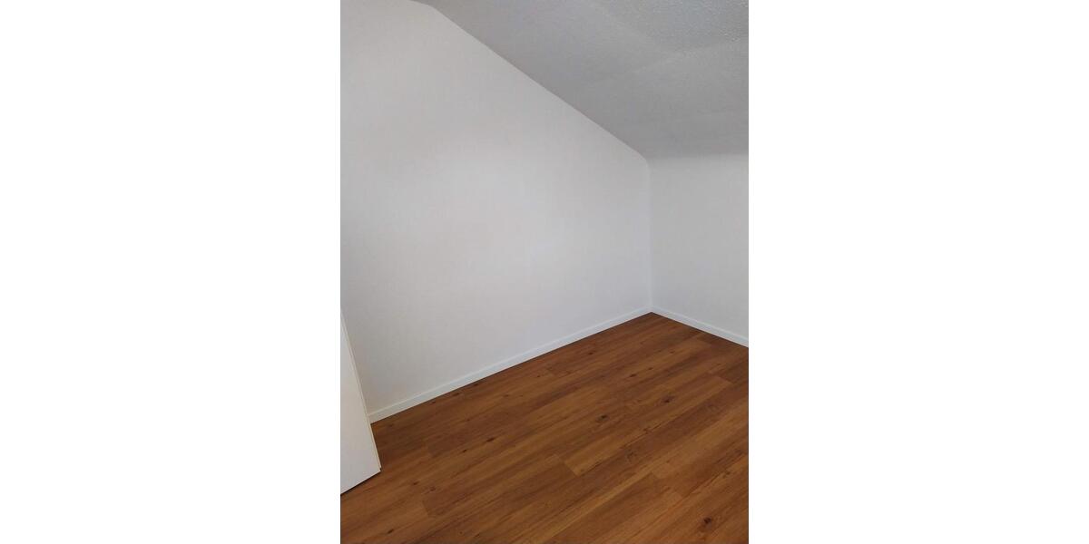 Dachgeschoßwohnung Schwäbisch Gmünd Bargau - 3 Zimmer, 73 m&sup2;, 720&euro; | Angebot:26407649