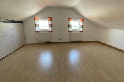 Wohnung Tiefenbach - 2 Zimmer, 90 m&sup2;, 700&euro; | Angebot:26271374